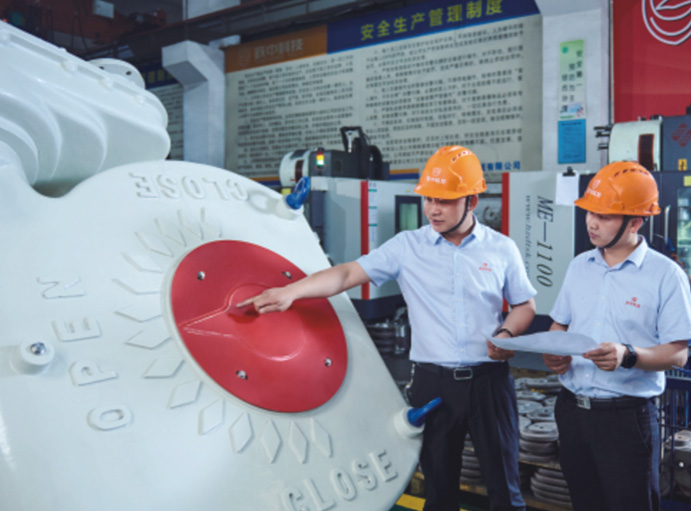 閥門驅動方式：手動氣動執行器